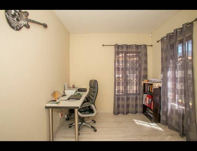 3 BEDROOM APARTMENT FOR SALE IN BROADACRES